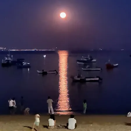 아파트 By The Ocean *