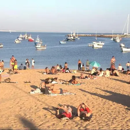 아파트 By The Ocean *